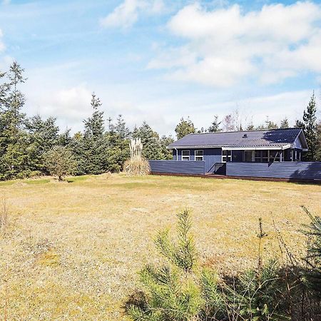 Three-Bedroom Holiday Home In Vaeggerlose 6 Bøtø By 外观 照片